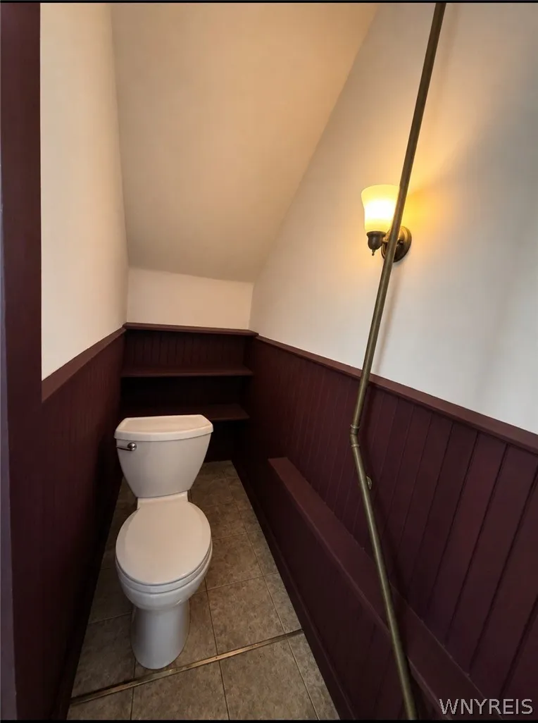 1067 Tonawanda Street, Buffalo, New York 14207, Buffalo, New York 14207, ,Commercial Lease,For Rent,1067 Tonawanda Street, Buffalo, New York 14207,0,B1682118