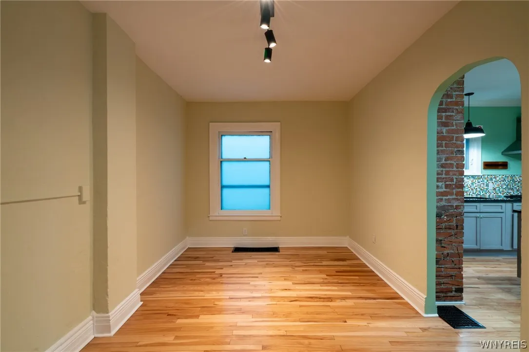 299 West Delavan Ave Avenue, Buffalo, New York 142, Buffalo, New York 14213, 4 Bedrooms Bedrooms, 7 Rooms Rooms,1 BathroomBathrooms,Residential,For Sale,299 West Delavan Ave Avenue, Buffalo, New York 142,0,B1681994