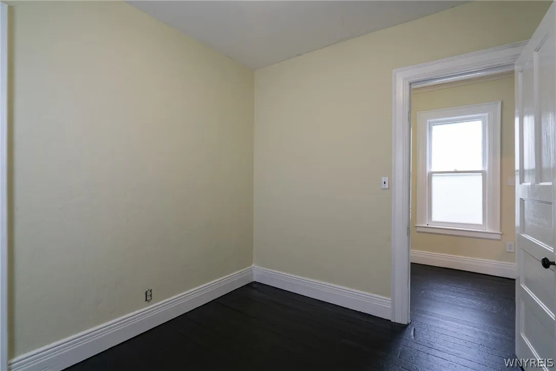 299 West Delavan Ave Avenue, Buffalo, New York 142, Buffalo, New York 14213, 4 Bedrooms Bedrooms, 7 Rooms Rooms,1 BathroomBathrooms,Residential,For Sale,299 West Delavan Ave Avenue, Buffalo, New York 142,0,B1681994