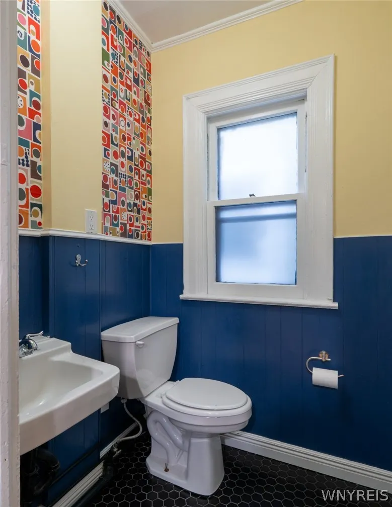 299 West Delavan Ave Avenue, Buffalo, New York 142, Buffalo, New York 14213, 4 Bedrooms Bedrooms, 7 Rooms Rooms,1 BathroomBathrooms,Residential,For Sale,299 West Delavan Ave Avenue, Buffalo, New York 142,0,B1681994