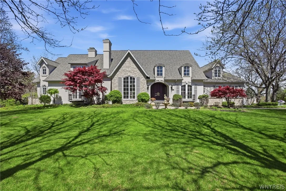 224 Village Pointe Lane, Amherst, New York 14221, Amherst, New York 14221, 4 Bedrooms Bedrooms, 10 Rooms Rooms,5 BathroomsBathrooms,Residential,For Sale,224 Village Pointe Lane, Amherst, New York 14221,0,B1682061
