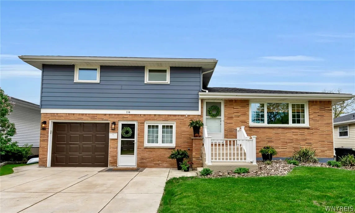 114 Maplegrove Avenue, Tonawanda, New York 14150, Tonawanda, New York 14150, 3 Bedroom Bedrooms, 9 Room Rooms,1 BathroomBathrooms,Residential,Closed,114 Maplegrove Avenue, Tonawanda, New York 14150,0,B1678053