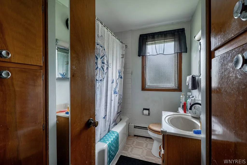 858 Wehrle Drive, Amherst, New York 14221, Amherst, New York 14221, 9 Bedrooms Bedrooms, ,4 BathroomsBathrooms,Residential,For Sale,858 Wehrle Drive, Amherst, New York 14221,0,B1681715