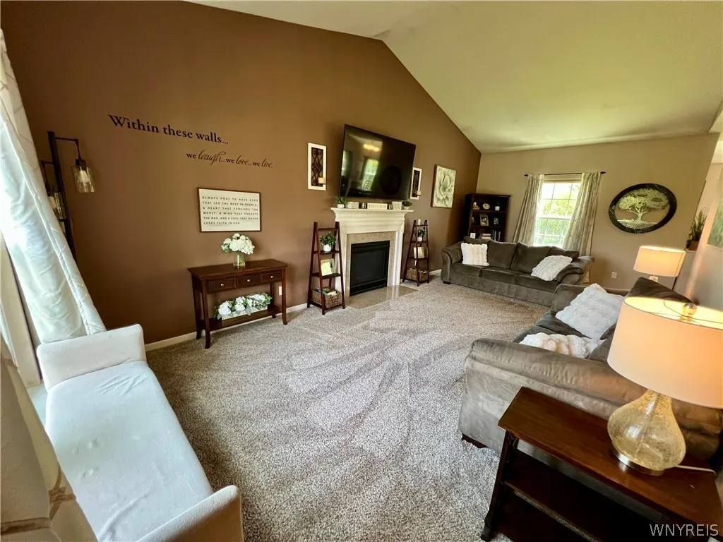 11 Airmont Drive, Orchard Park, New York 14127, Orchard Park, New York 14127, 4 Bedrooms Bedrooms, 9 Rooms Rooms,2 BathroomsBathrooms,Residential,For Sale,11 Airmont Drive, Orchard Park, New York 14127,0,B1673869