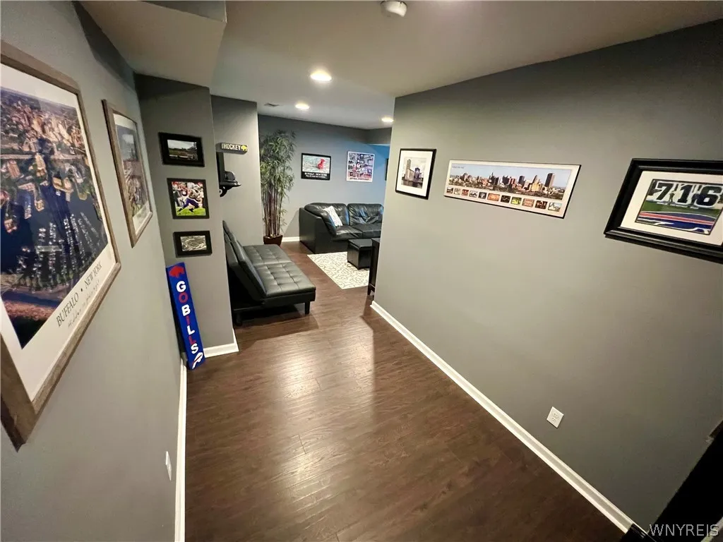 11 Airmont Drive, Orchard Park, New York 14127, Orchard Park, New York 14127, 4 Bedrooms Bedrooms, 9 Rooms Rooms,2 BathroomsBathrooms,Residential,For Sale,11 Airmont Drive, Orchard Park, New York 14127,0,B1673869
