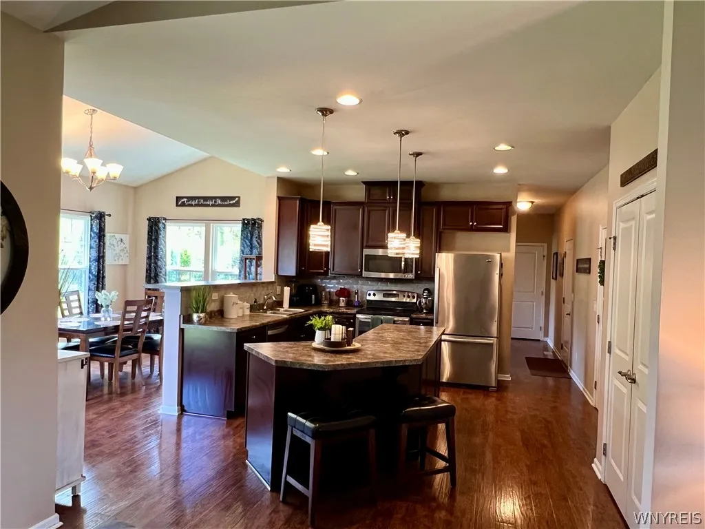 11 Airmont Drive, Orchard Park, New York 14127, Orchard Park, New York 14127, 4 Bedrooms Bedrooms, 9 Rooms Rooms,2 BathroomsBathrooms,Residential,For Sale,11 Airmont Drive, Orchard Park, New York 14127,0,B1673869