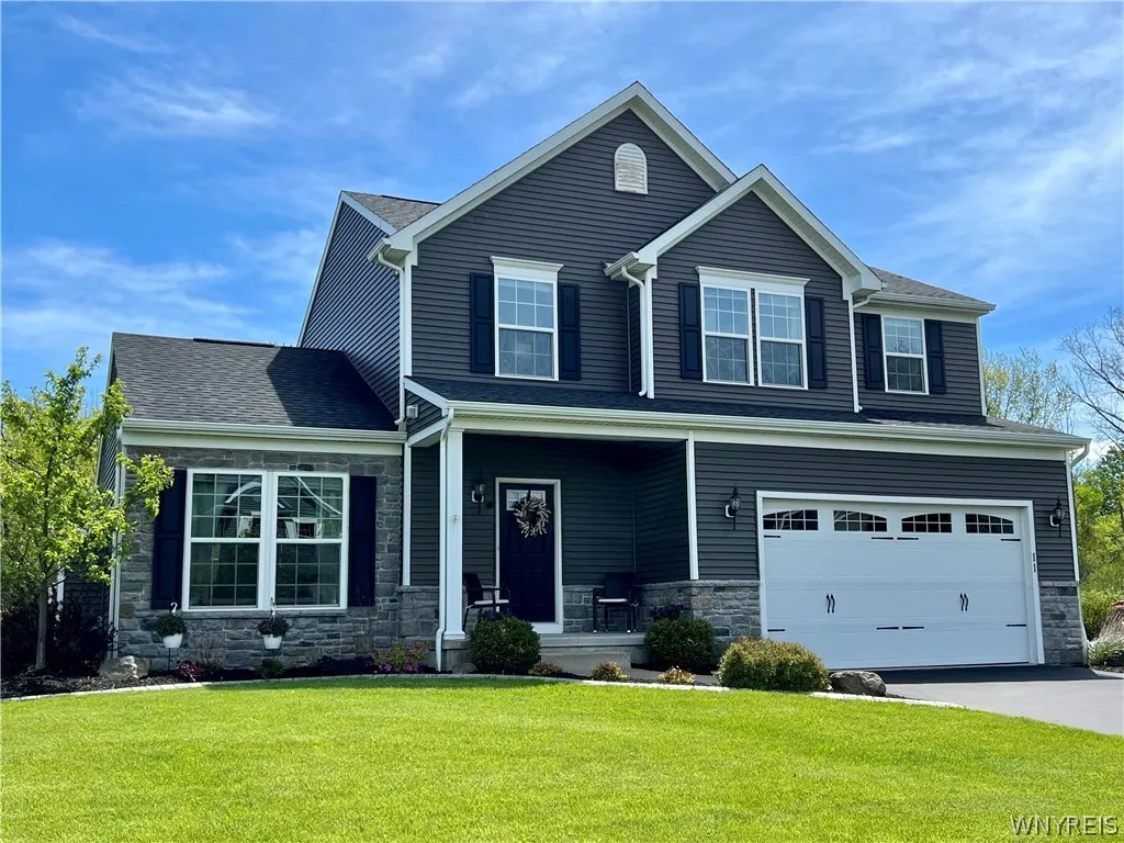 11 Airmont Drive, Orchard Park, New York 14127, Orchard Park, New York 14127, 4 Bedrooms Bedrooms, 9 Rooms Rooms,2 BathroomsBathrooms,Residential,For Sale,11 Airmont Drive, Orchard Park, New York 14127,0,B1673869