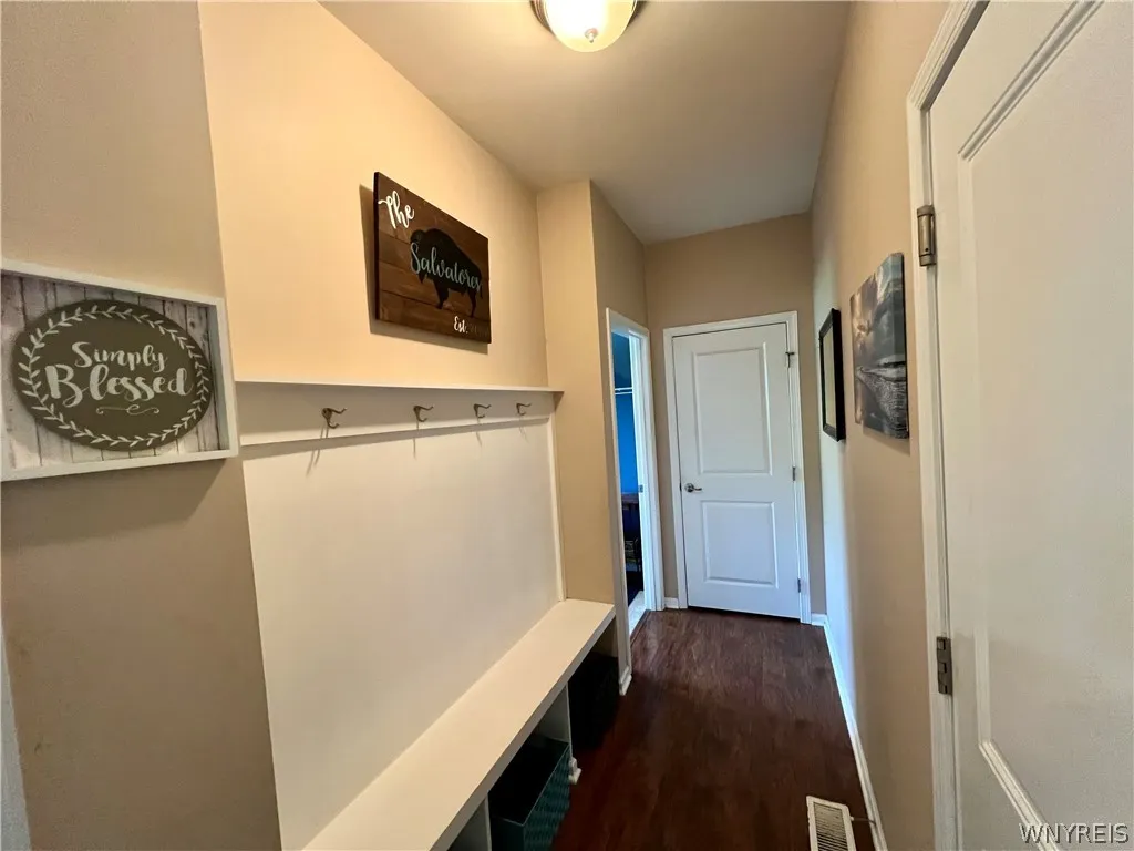 11 Airmont Drive, Orchard Park, New York 14127, Orchard Park, New York 14127, 4 Bedrooms Bedrooms, 9 Rooms Rooms,2 BathroomsBathrooms,Residential,For Sale,11 Airmont Drive, Orchard Park, New York 14127,0,B1673869