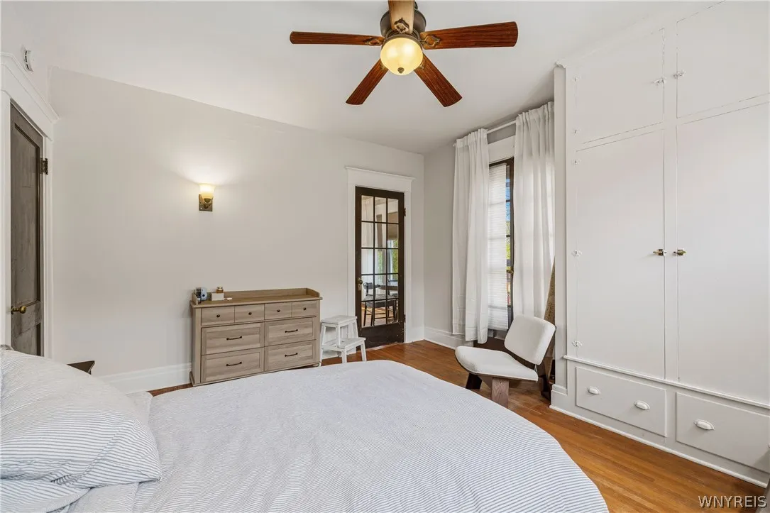 180 Richmond Avenue, Buffalo, New York 14222, Buffalo, New York 14222, 7 Bedrooms Bedrooms, ,4 BathroomsBathrooms,Residential,For Sale,180 Richmond Avenue, Buffalo, New York 14222,0,B1676154