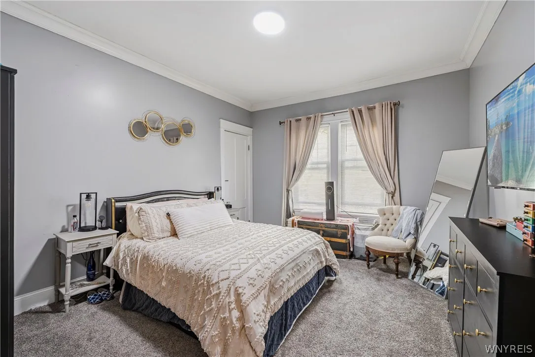 180 Richmond Avenue, Buffalo, New York 14222, Buffalo, New York 14222, 7 Bedrooms Bedrooms, ,4 BathroomsBathrooms,Residential,For Sale,180 Richmond Avenue, Buffalo, New York 14222,0,B1676154