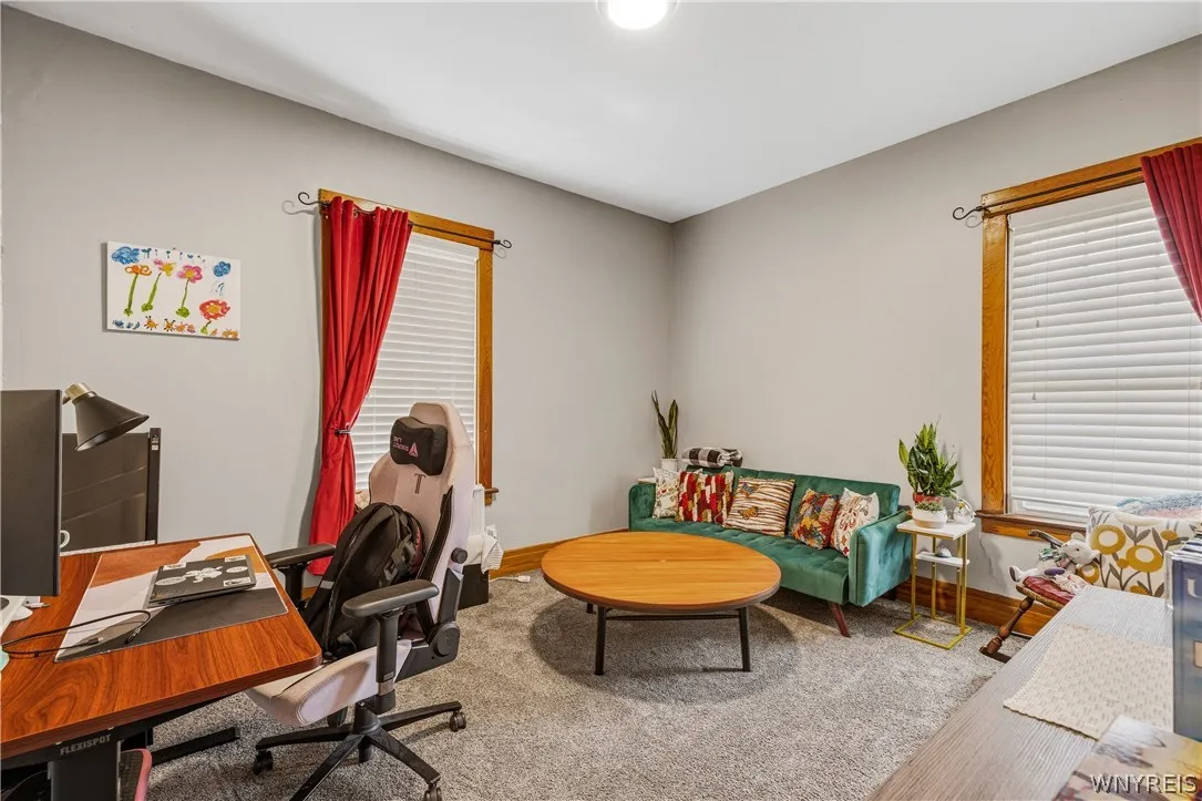 180 Richmond Avenue, Buffalo, New York 14222, Buffalo, New York 14222, 7 Bedrooms Bedrooms, ,4 BathroomsBathrooms,Residential,For Sale,180 Richmond Avenue, Buffalo, New York 14222,0,B1676154