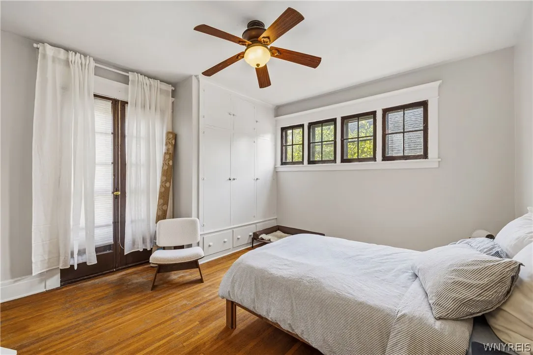180 Richmond Avenue, Buffalo, New York 14222, Buffalo, New York 14222, 7 Bedrooms Bedrooms, ,4 BathroomsBathrooms,Residential,For Sale,180 Richmond Avenue, Buffalo, New York 14222,0,B1676154