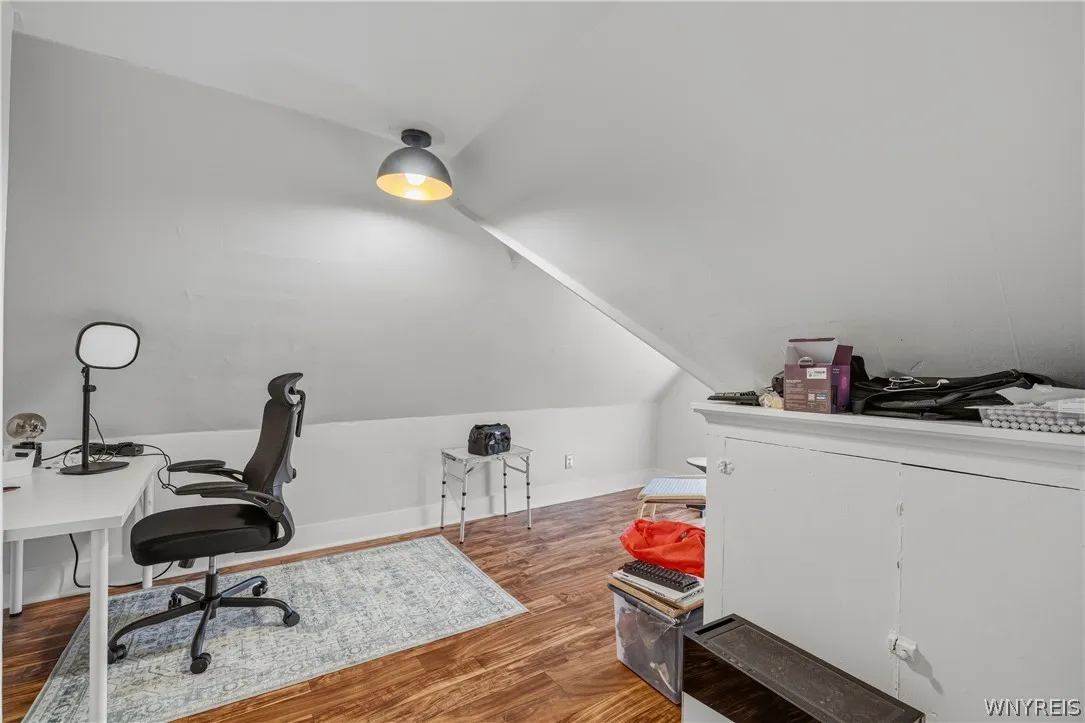 180 Richmond Avenue, Buffalo, New York 14222, Buffalo, New York 14222, 7 Bedrooms Bedrooms, ,4 BathroomsBathrooms,Residential,For Sale,180 Richmond Avenue, Buffalo, New York 14222,0,B1676154