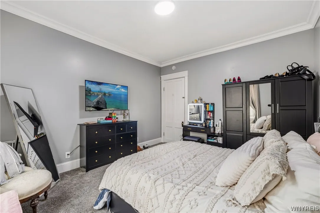 180 Richmond Avenue, Buffalo, New York 14222, Buffalo, New York 14222, 7 Bedrooms Bedrooms, ,4 BathroomsBathrooms,Residential,For Sale,180 Richmond Avenue, Buffalo, New York 14222,0,B1676154