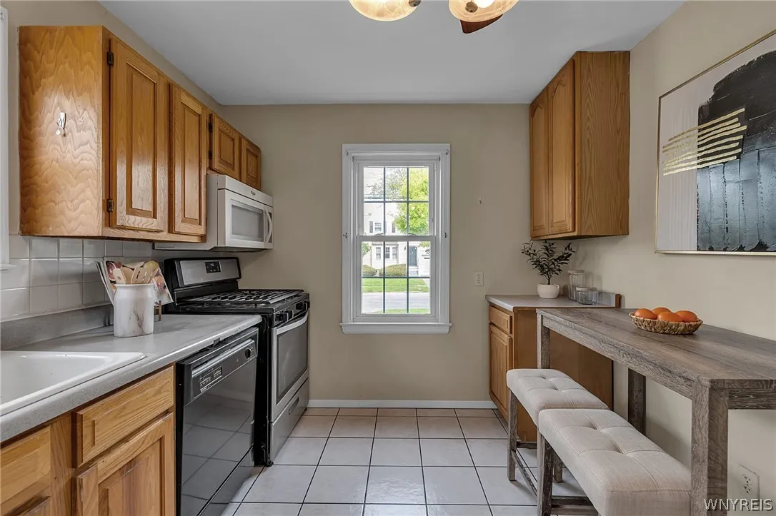 380 Springville Avenue, Amherst, New York 14226, Amherst, New York 14226, 3 Bedrooms Bedrooms, 5 Rooms Rooms,1 BathroomBathrooms,Residential,For Sale,380 Springville Avenue, Amherst, New York 14226,0,B1682271