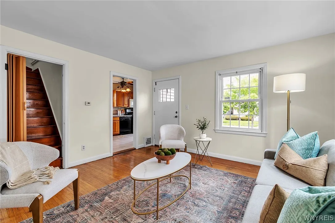 380 Springville Avenue, Amherst, New York 14226, Amherst, New York 14226, 3 Bedrooms Bedrooms, 5 Rooms Rooms,1 BathroomBathrooms,Residential,For Sale,380 Springville Avenue, Amherst, New York 14226,0,B1682271