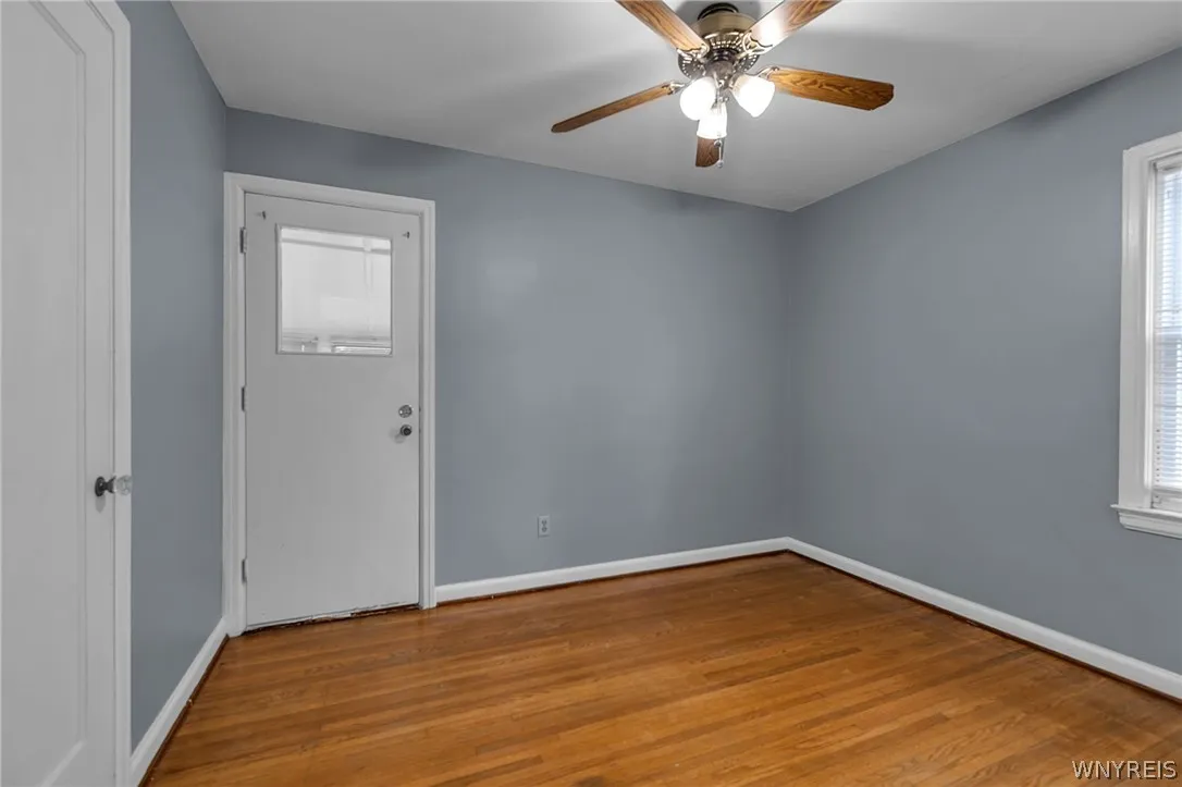 380 Springville Avenue, Amherst, New York 14226, Amherst, New York 14226, 3 Bedrooms Bedrooms, 5 Rooms Rooms,1 BathroomBathrooms,Residential,For Sale,380 Springville Avenue, Amherst, New York 14226,0,B1682271