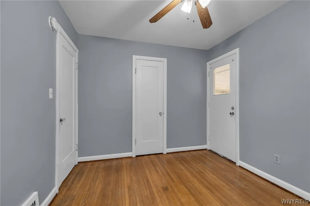 380 Springville Avenue, Amherst, New York 14226, Amherst, New York 14226, 3 Bedrooms Bedrooms, 5 Rooms Rooms,1 BathroomBathrooms,Residential,For Sale,380 Springville Avenue, Amherst, New York 14226,0,B1682271