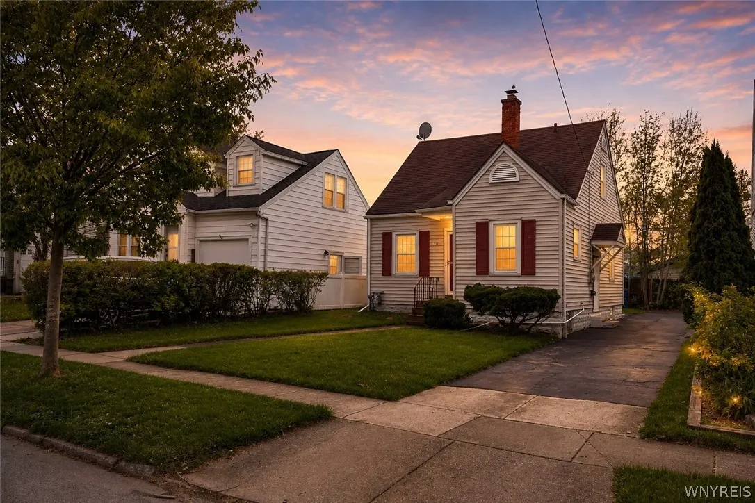 380 Springville Avenue, Amherst, New York 14226, Amherst, New York 14226, 3 Bedroom Bedrooms, 5 Room Rooms,1 BathroomBathrooms,Residential,Closed,380 Springville Avenue, Amherst, New York 14226,0,B1682271