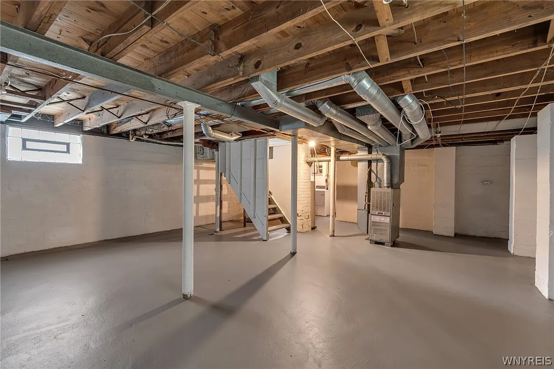 380 Springville Avenue, Amherst, New York 14226, Amherst, New York 14226, 3 Bedrooms Bedrooms, 5 Rooms Rooms,1 BathroomBathrooms,Residential,For Sale,380 Springville Avenue, Amherst, New York 14226,0,B1682271