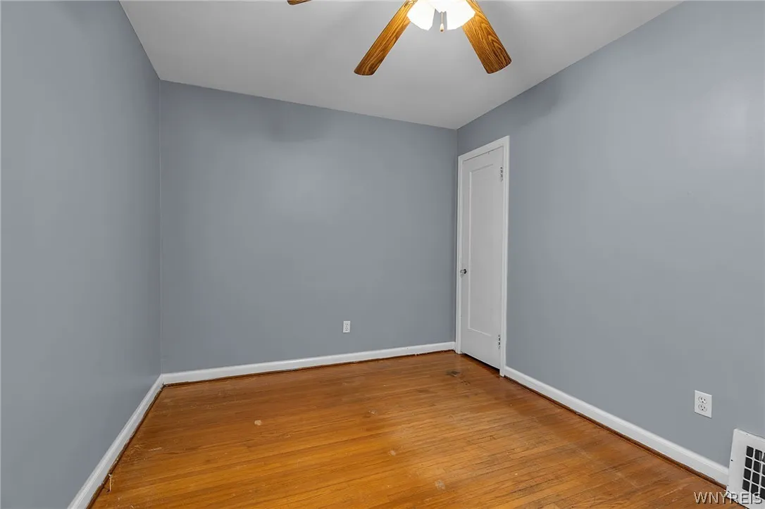 380 Springville Avenue, Amherst, New York 14226, Amherst, New York 14226, 3 Bedrooms Bedrooms, 5 Rooms Rooms,1 BathroomBathrooms,Residential,For Sale,380 Springville Avenue, Amherst, New York 14226,0,B1682271
