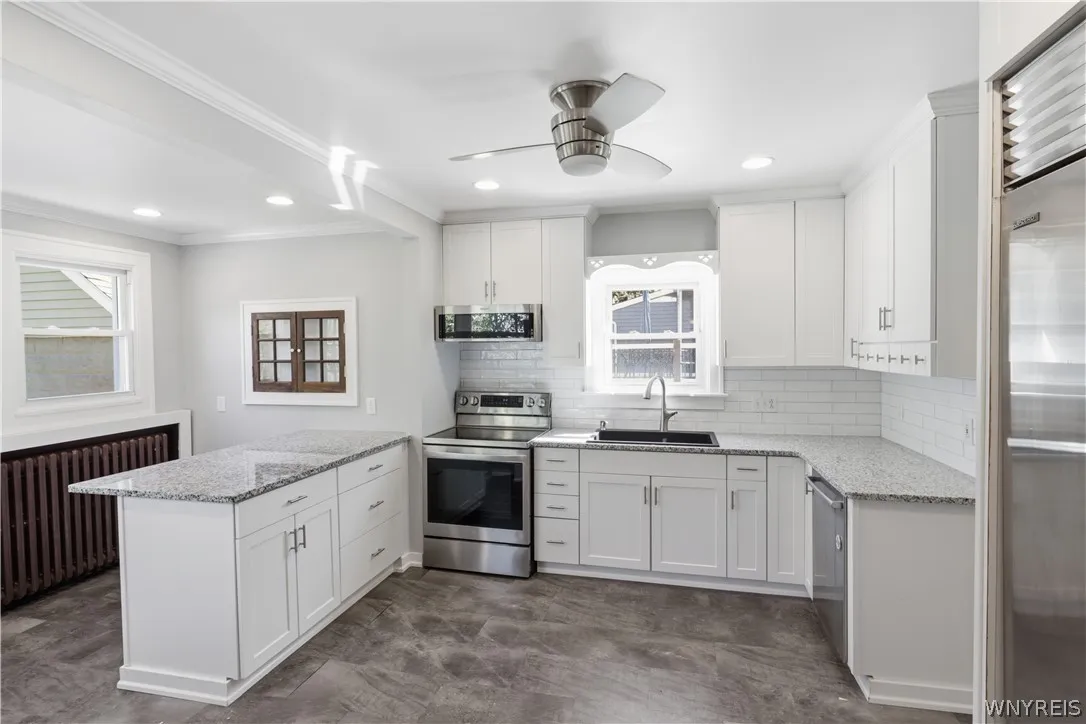 6420 West Quaker Street, Orchard Park, New York 14, Orchard Park, New York 14127, 4 Bedrooms Bedrooms, 9 Rooms Rooms,1 BathroomBathrooms,Residential,For Sale,6420 West Quaker Street, Orchard Park, New York 14,0,B1680926