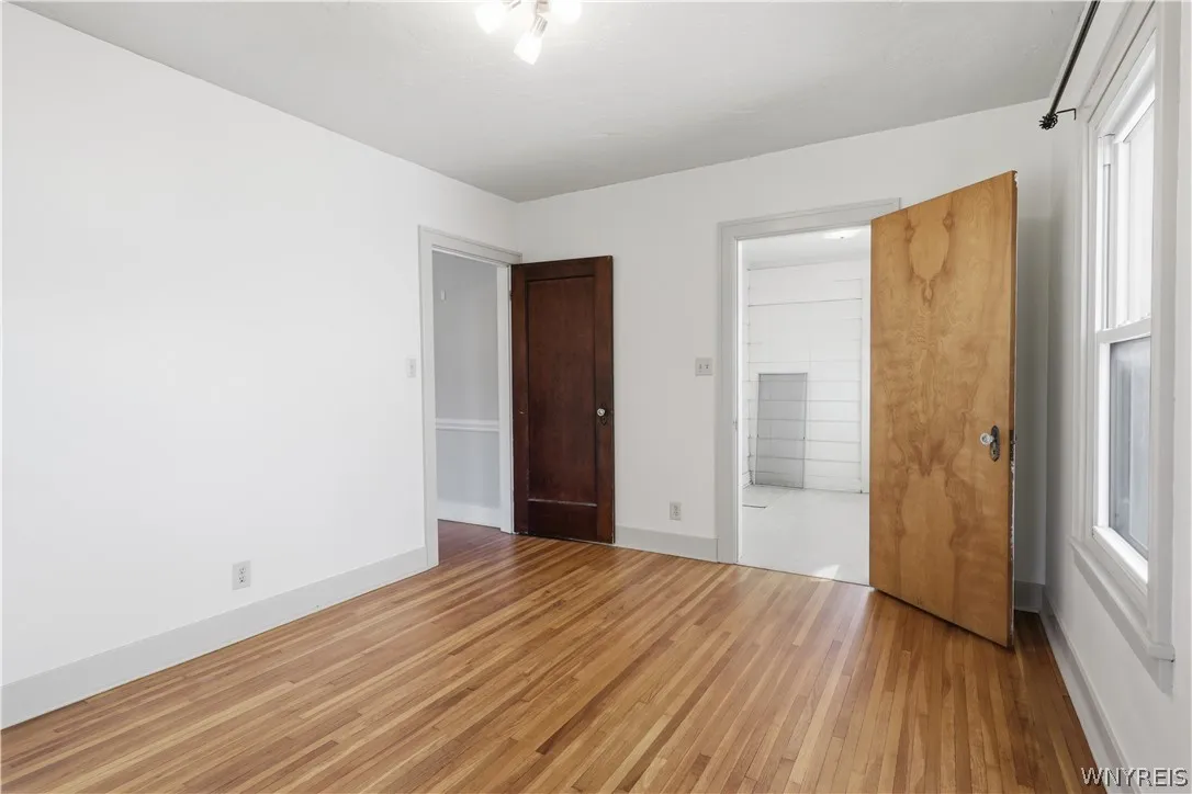 6420 West Quaker Street, Orchard Park, New York 14, Orchard Park, New York 14127, 4 Bedrooms Bedrooms, 9 Rooms Rooms,1 BathroomBathrooms,Residential,For Sale,6420 West Quaker Street, Orchard Park, New York 14,0,B1680926