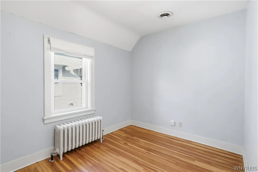 6420 West Quaker Street, Orchard Park, New York 14, Orchard Park, New York 14127, 4 Bedrooms Bedrooms, 9 Rooms Rooms,1 BathroomBathrooms,Residential,For Sale,6420 West Quaker Street, Orchard Park, New York 14,0,B1680926