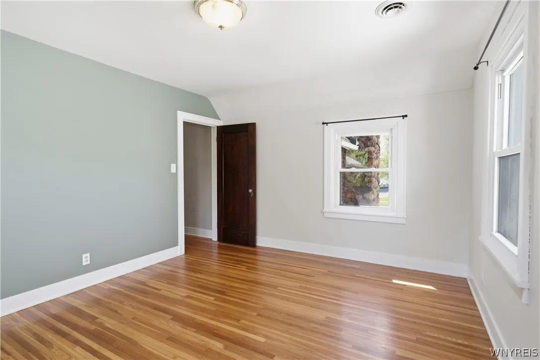 6420 West Quaker Street, Orchard Park, New York 14, Orchard Park, New York 14127, 4 Bedrooms Bedrooms, 9 Rooms Rooms,1 BathroomBathrooms,Residential,For Sale,6420 West Quaker Street, Orchard Park, New York 14,0,B1680926