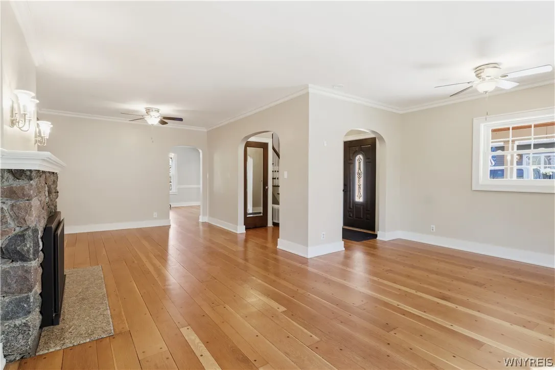 6420 West Quaker Street, Orchard Park, New York 14, Orchard Park, New York 14127, 4 Bedrooms Bedrooms, 9 Rooms Rooms,1 BathroomBathrooms,Residential,For Sale,6420 West Quaker Street, Orchard Park, New York 14,0,B1680926