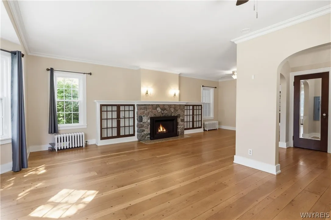 6420 West Quaker Street, Orchard Park, New York 14, Orchard Park, New York 14127, 4 Bedrooms Bedrooms, 9 Rooms Rooms,1 BathroomBathrooms,Residential,For Sale,6420 West Quaker Street, Orchard Park, New York 14,0,B1680926
