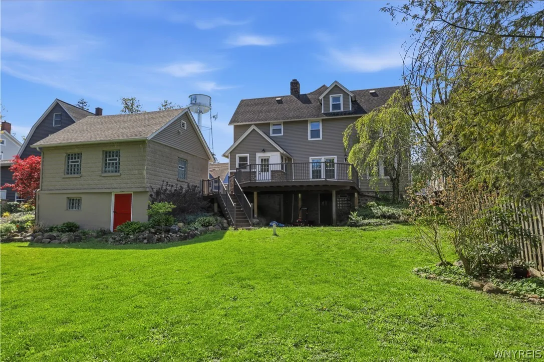 6420 West Quaker Street, Orchard Park, New York 14, Orchard Park, New York 14127, 4 Bedrooms Bedrooms, 9 Rooms Rooms,1 BathroomBathrooms,Residential,For Sale,6420 West Quaker Street, Orchard Park, New York 14,0,B1680926