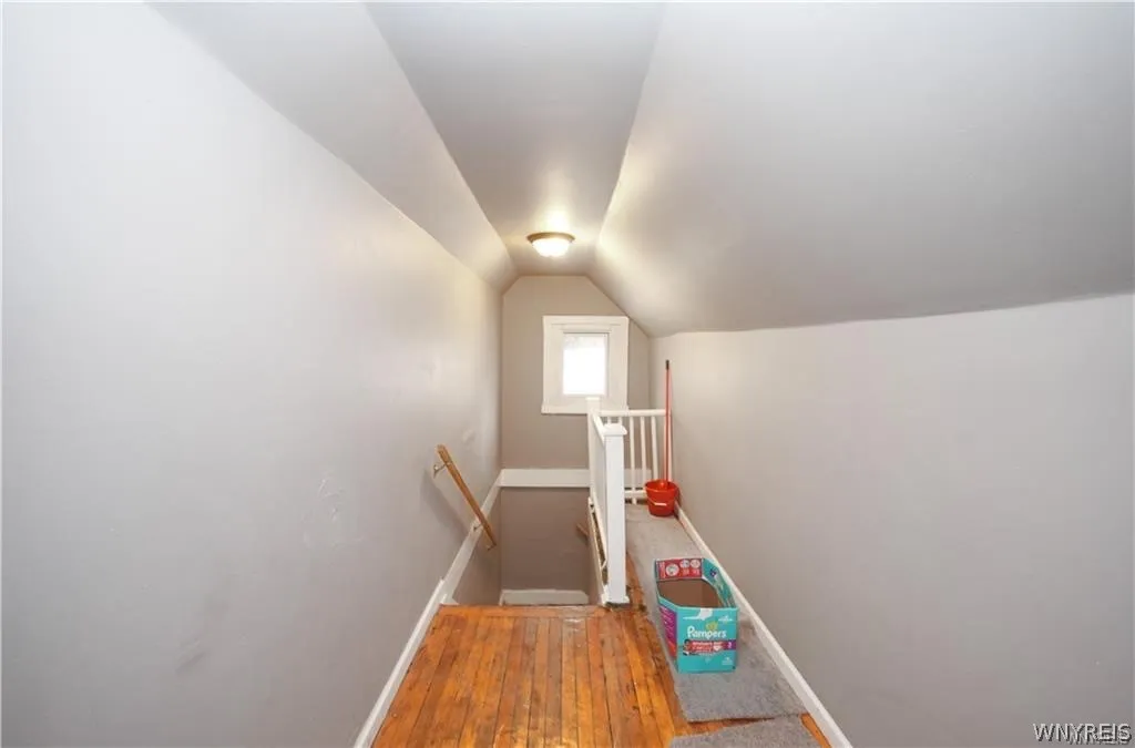 64 Ontario Street, Buffalo, New York 14207, Buffalo, New York 14207, 4 Bedrooms Bedrooms, ,2 BathroomsBathrooms,Residential,For Sale,64 Ontario Street, Buffalo, New York 14207,0,B1682606