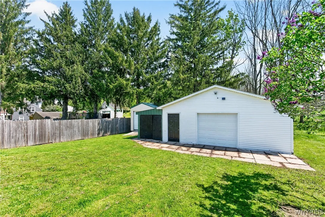 26 Buell Street, Newstead, New York 14001, Newstead, New York 14001, 3 Bedrooms Bedrooms, 6 Rooms Rooms,1 BathroomBathrooms,Residential,For Sale,26 Buell Street, Newstead, New York 14001,0,B1682742