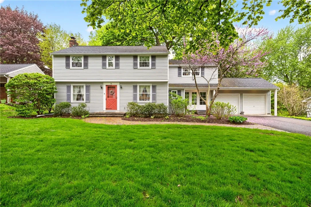 33 Hawley Dr Drive, Webster, New York 14580, Webster, New York 14580, 4 Bedrooms Bedrooms, 8 Rooms Rooms,1 BathroomBathrooms,Residential,For Sale,33 Hawley Dr Drive, Webster, New York 14580,0,R1682632