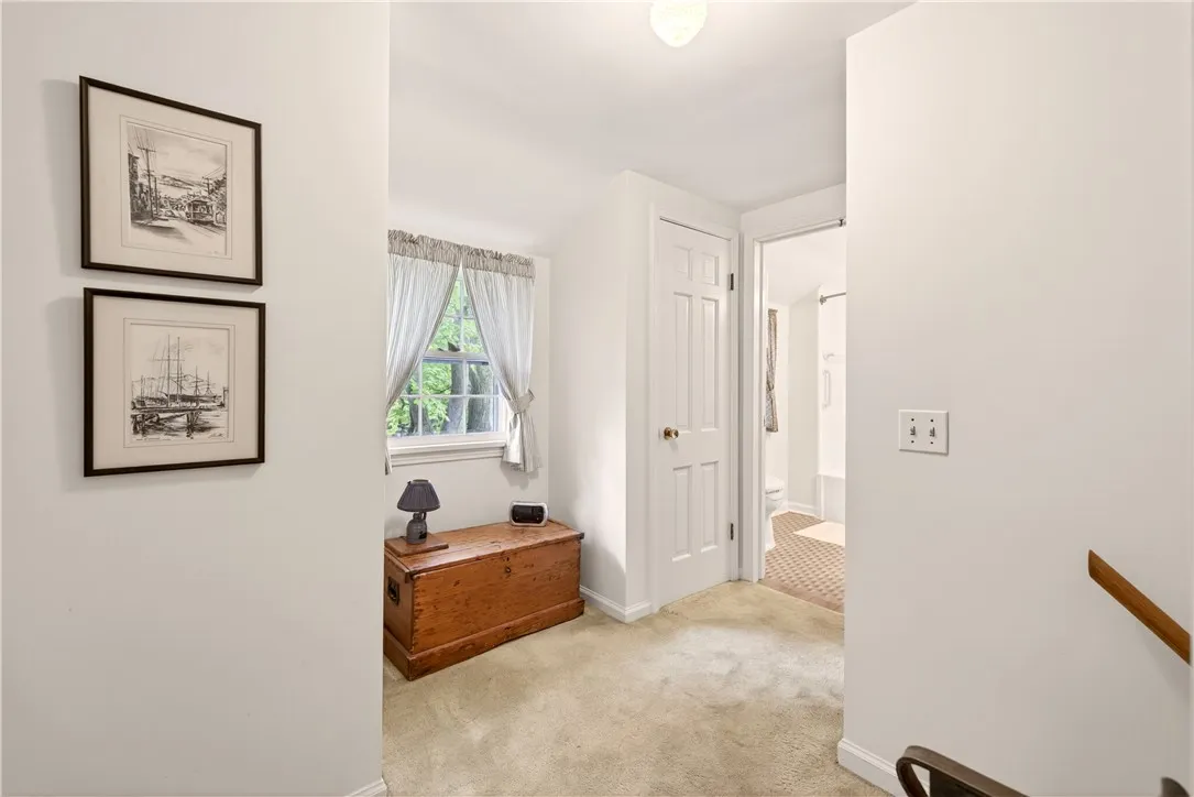 33 Hawley Dr Drive, Webster, New York 14580, Webster, New York 14580, 4 Bedrooms Bedrooms, 8 Rooms Rooms,1 BathroomBathrooms,Residential,For Sale,33 Hawley Dr Drive, Webster, New York 14580,0,R1682632
