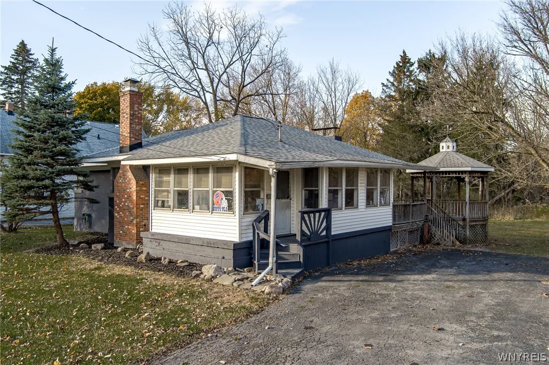 148 Cramer Street, North Tonawanda, New York 14120, North Tonawanda, New York 14120, 3 Bedrooms Bedrooms, 5 Rooms Rooms,1 BathroomBathrooms,Residential,For Sale,148 Cramer Street, North Tonawanda, New York 14120,0,B1682638