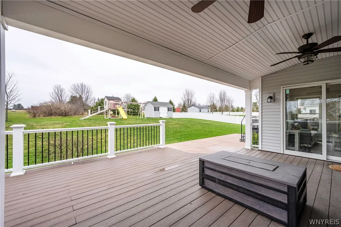 17 Knoche Way, Orchard Park, New York 14127, Orchard Park, New York 14127, 4 Bedrooms Bedrooms, 13 Rooms Rooms,2 BathroomsBathrooms,Residential Lease,For Rent,17 Knoche Way, Orchard Park, New York 14127,0,B1682970