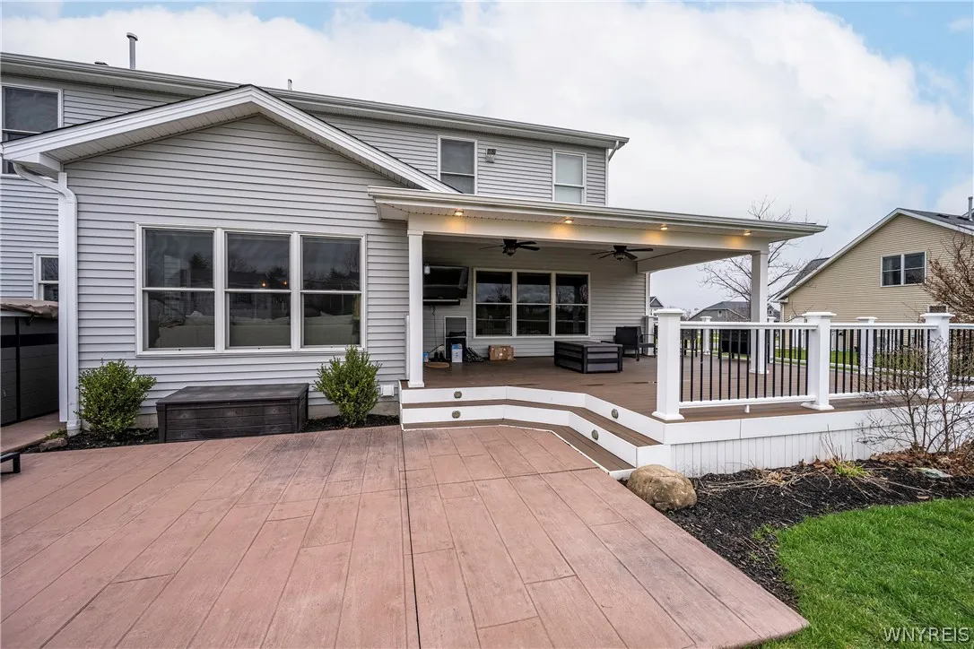 17 Knoche Way, Orchard Park, New York 14127, Orchard Park, New York 14127, 4 Bedrooms Bedrooms, 13 Rooms Rooms,2 BathroomsBathrooms,Residential Lease,For Rent,17 Knoche Way, Orchard Park, New York 14127,0,B1682970