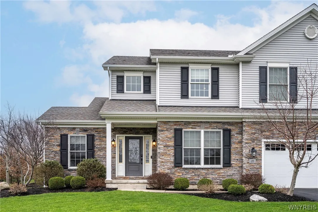 17 Knoche Way, Orchard Park, New York 14127, Orchard Park, New York 14127, 4 Bedrooms Bedrooms, 13 Rooms Rooms,2 BathroomsBathrooms,Residential Lease,For Rent,17 Knoche Way, Orchard Park, New York 14127,0,B1682970