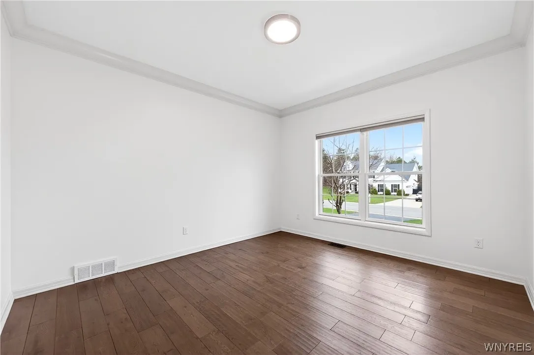 17 Knoche Way, Orchard Park, New York 14127, Orchard Park, New York 14127, 4 Bedrooms Bedrooms, 13 Rooms Rooms,2 BathroomsBathrooms,Residential Lease,For Rent,17 Knoche Way, Orchard Park, New York 14127,0,B1682970