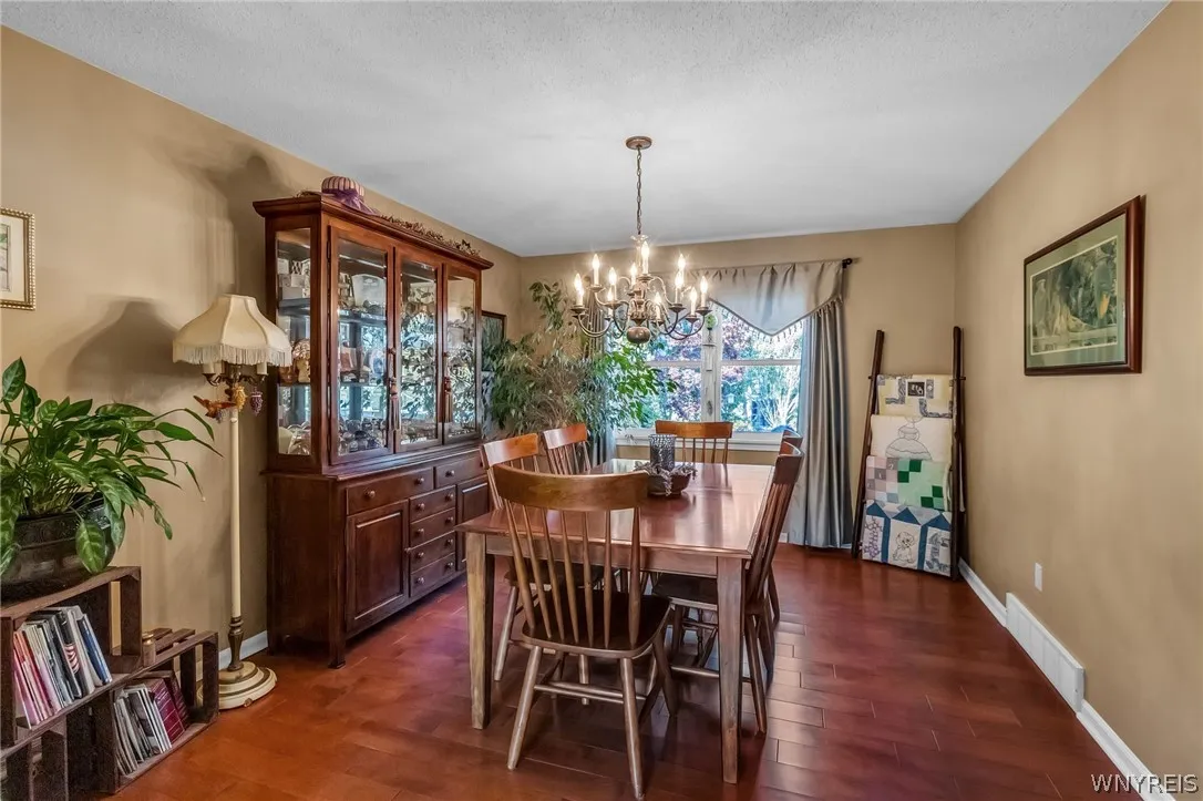 5517 Country Club Lane, Hamburg, New York 14075, Hamburg, New York 14075, 5 Bedrooms Bedrooms, 11 Rooms Rooms,2 BathroomsBathrooms,Residential,For Sale,5517 Country Club Lane, Hamburg, New York 14075,0,B1682703