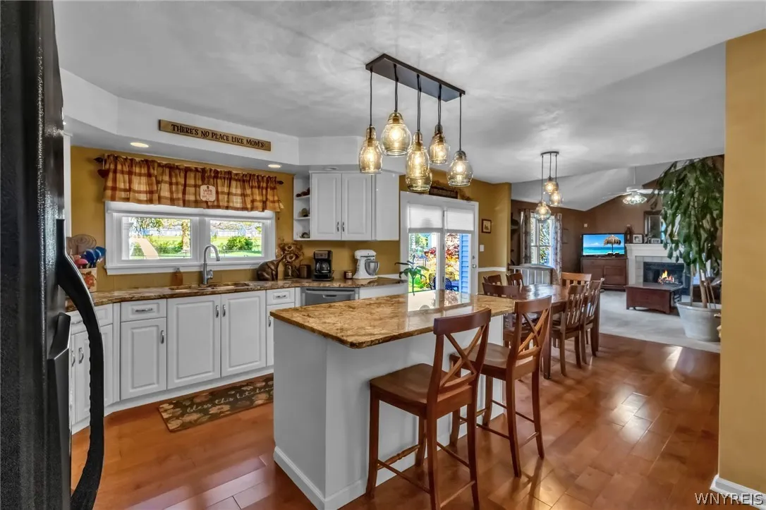 5517 Country Club Lane, Hamburg, New York 14075, Hamburg, New York 14075, 5 Bedrooms Bedrooms, 11 Rooms Rooms,2 BathroomsBathrooms,Residential,For Sale,5517 Country Club Lane, Hamburg, New York 14075,0,B1682703
