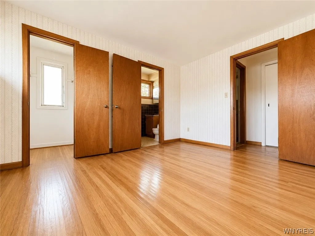 4540 Gentwood Drive, Clarence, New York 14221, Clarence, New York 14221, 4 Bedrooms Bedrooms, 8 Rooms Rooms,3 BathroomsBathrooms,Residential,For Sale,4540 Gentwood Drive, Clarence, New York 14221,0,B1683084
