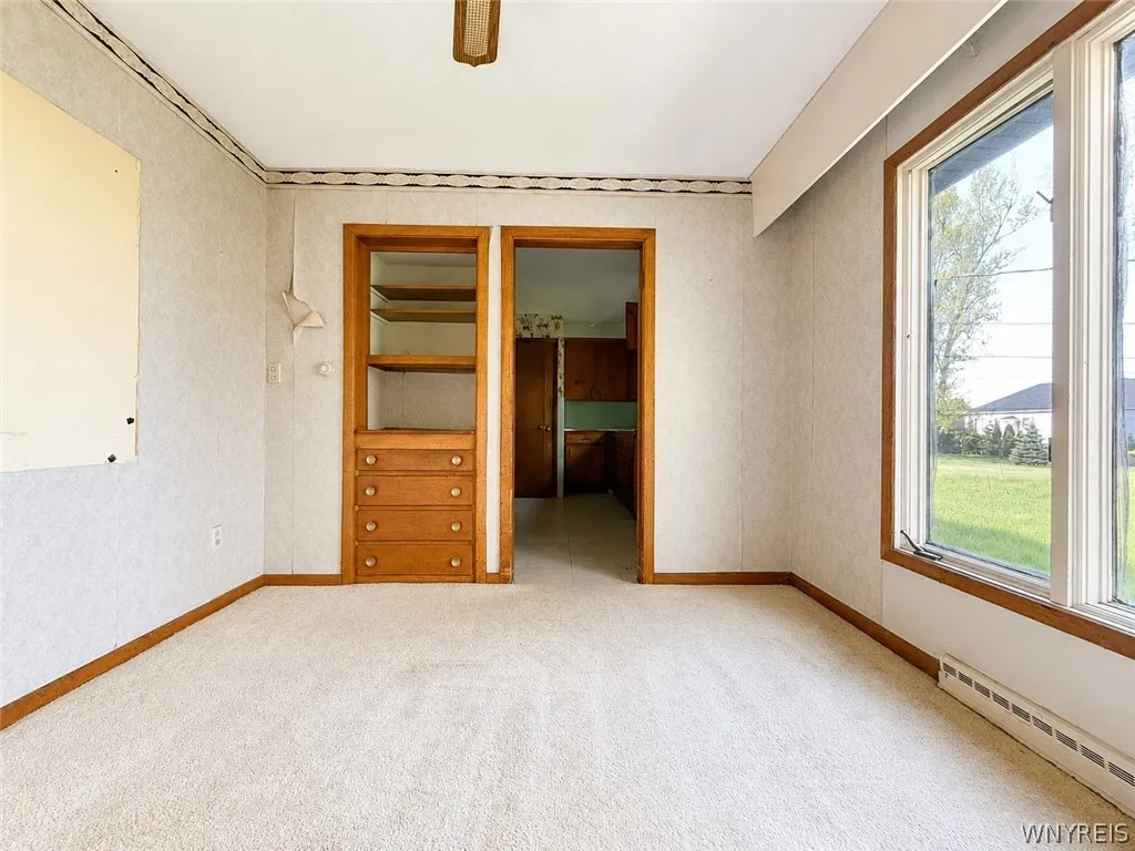 4540 Gentwood Drive, Clarence, New York 14221, Clarence, New York 14221, 4 Bedrooms Bedrooms, 8 Rooms Rooms,3 BathroomsBathrooms,Residential,For Sale,4540 Gentwood Drive, Clarence, New York 14221,0,B1683084