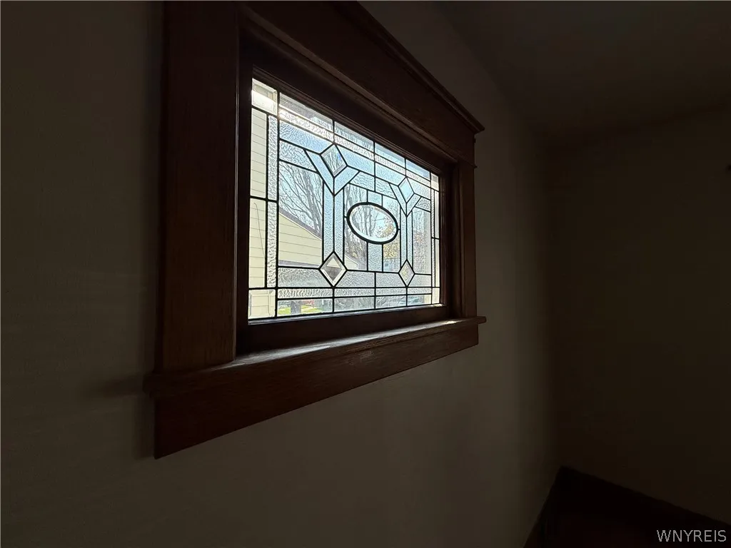 22 Briggs Avenue, Buffalo, New York 14207, Buffalo, New York 14207, 6 Bedrooms Bedrooms, ,2 BathroomsBathrooms,Residential,For Sale,22 Briggs Avenue, Buffalo, New York 14207,0,B1682669