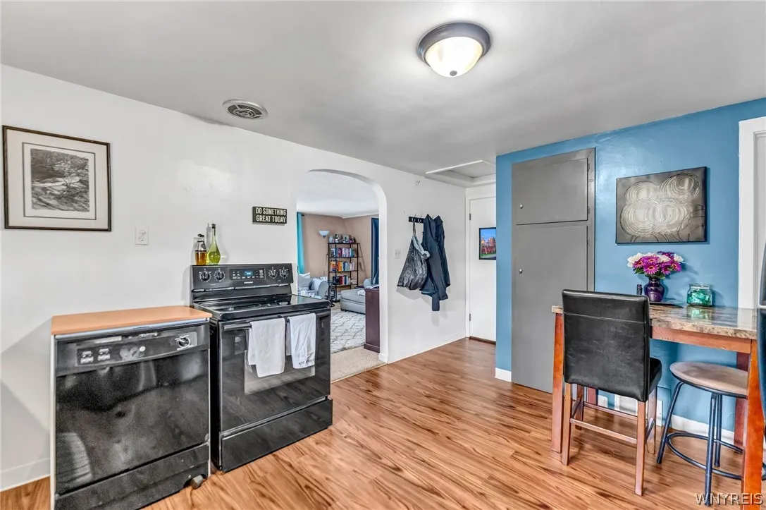 Upper garage apartment