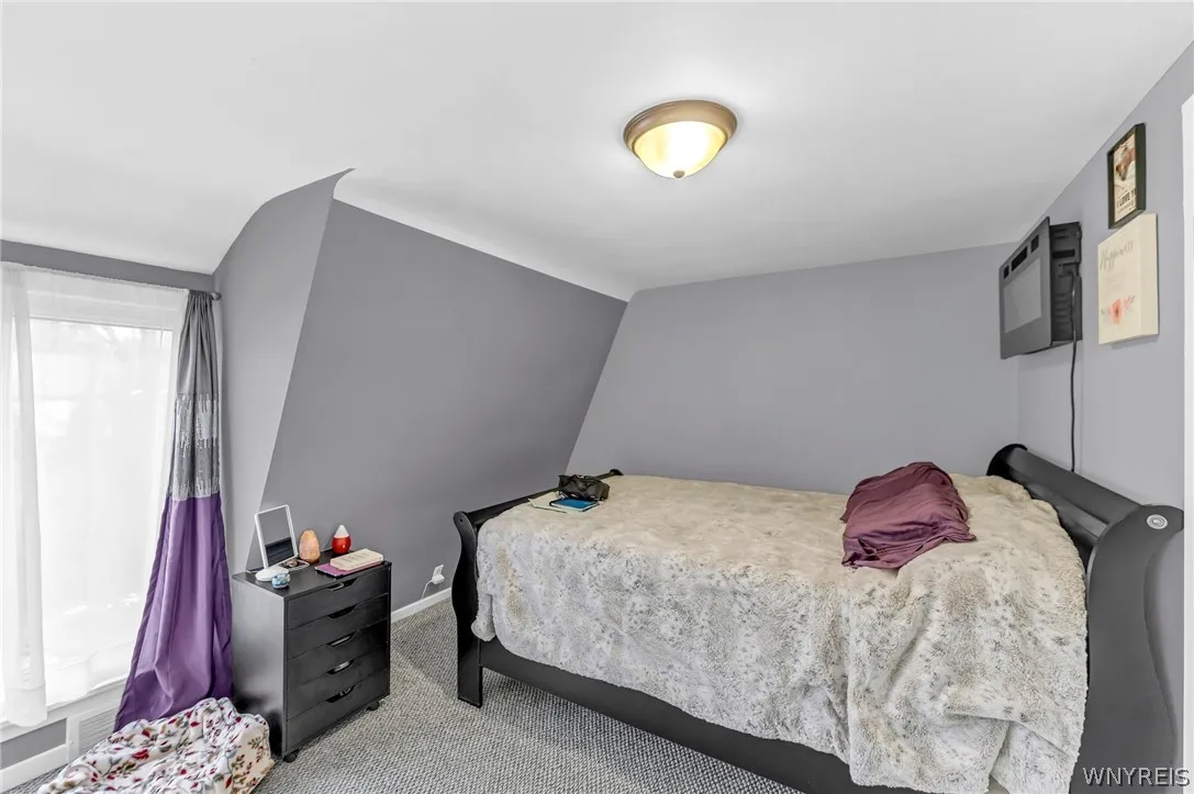 Upper garage apartment
