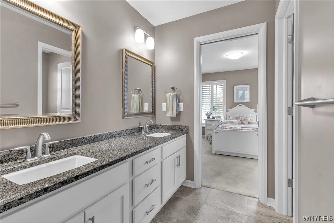 6 Hidden Oak Court, Orchard Park, New York 14127, Orchard Park, New York 14127, 4 Bedrooms Bedrooms, 13 Rooms Rooms,3 BathroomsBathrooms,Residential,For Sale,6 Hidden Oak Court, Orchard Park, New York 14127,0,B1682985