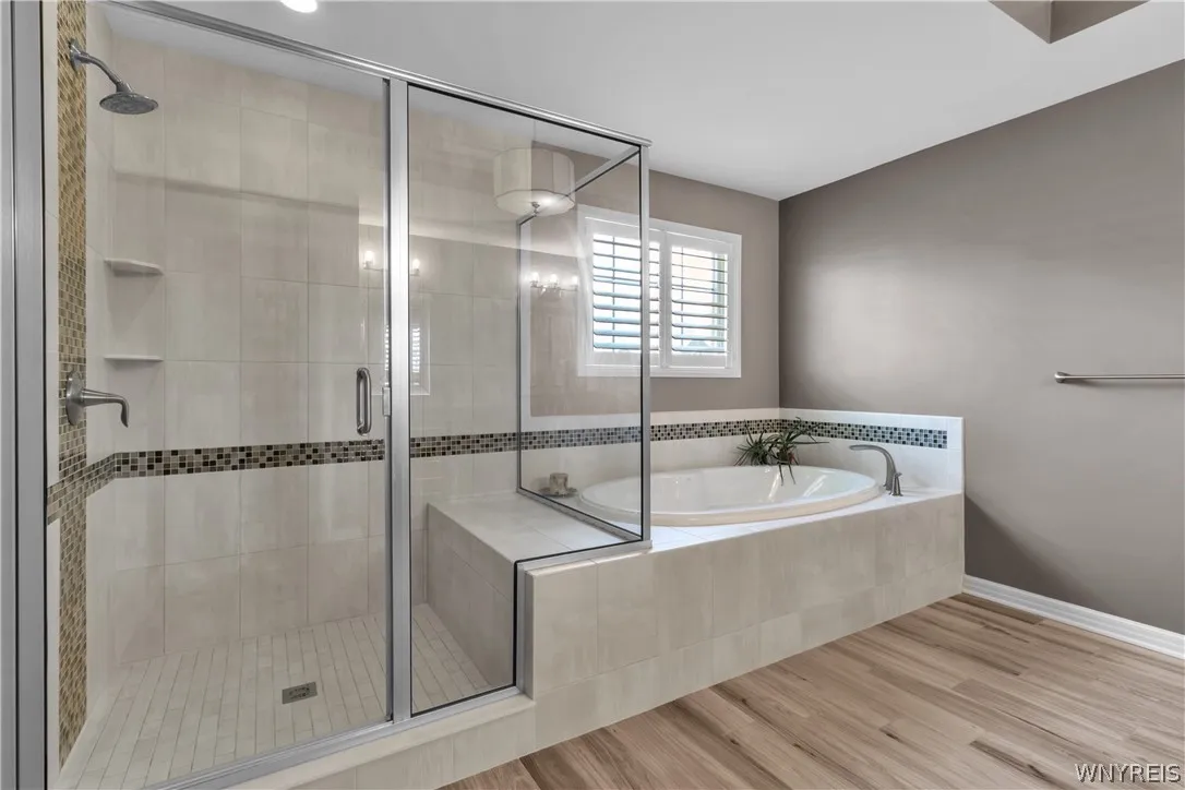 6 Hidden Oak Court, Orchard Park, New York 14127, Orchard Park, New York 14127, 4 Bedrooms Bedrooms, 13 Rooms Rooms,3 BathroomsBathrooms,Residential,For Sale,6 Hidden Oak Court, Orchard Park, New York 14127,0,B1682985